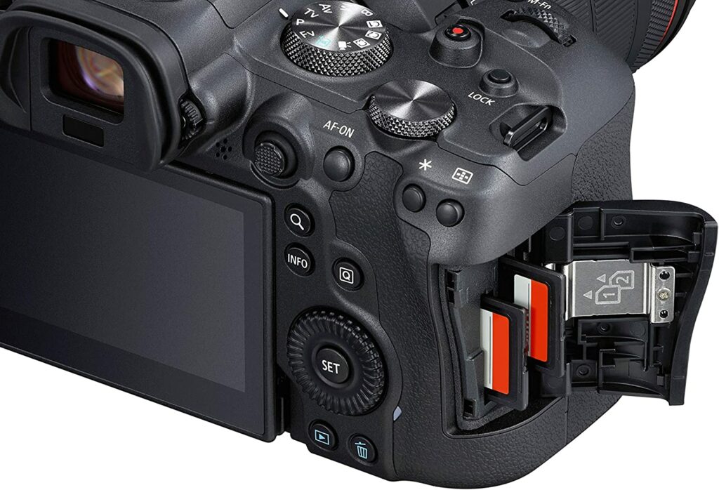 Slots de memoria Canon EOS R6