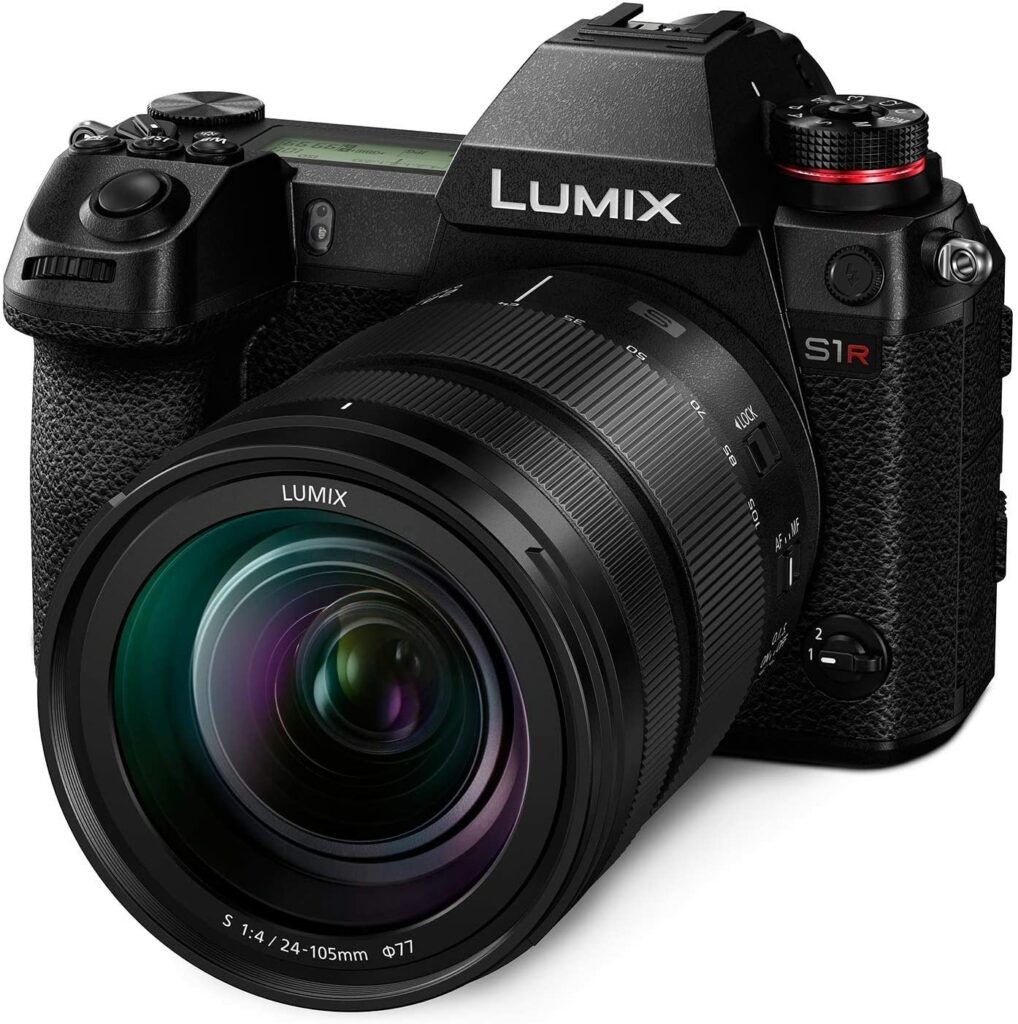 Panasonic Lumix S1R con lente